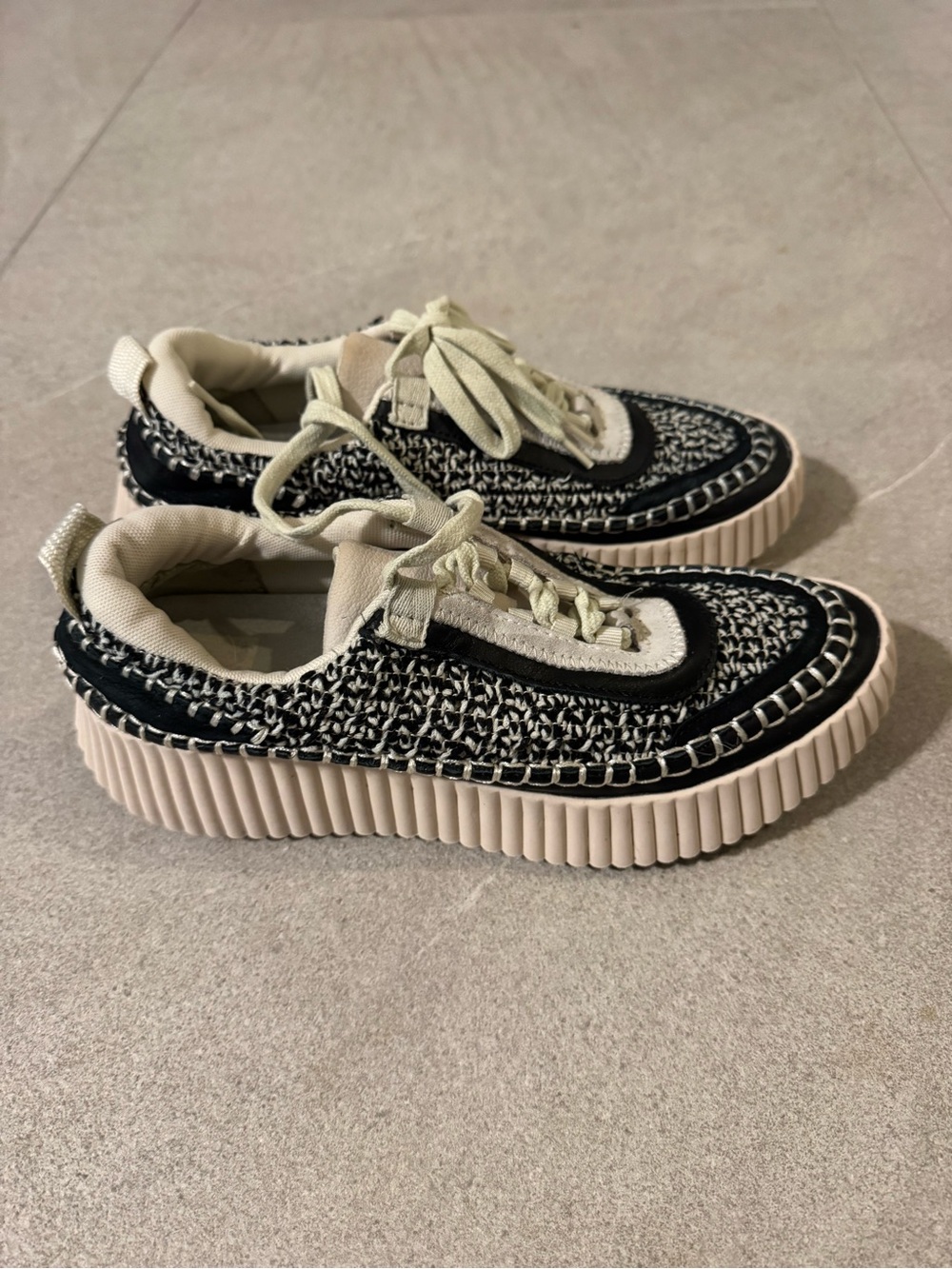 Dolce vita women’s dolen black & white